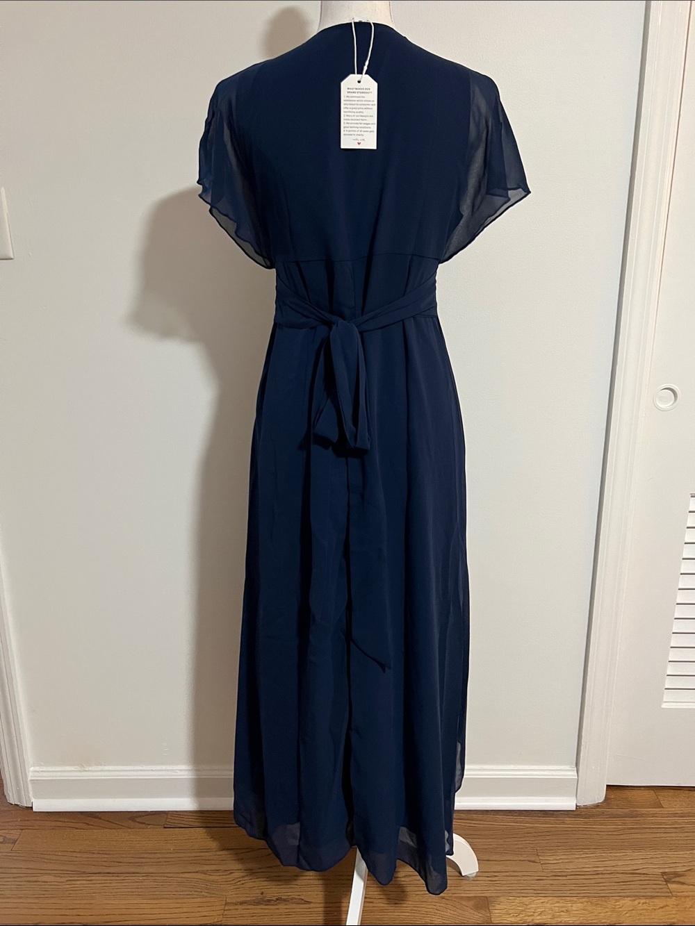Flowy Navy Formal Dress - Picture 4 of 9
